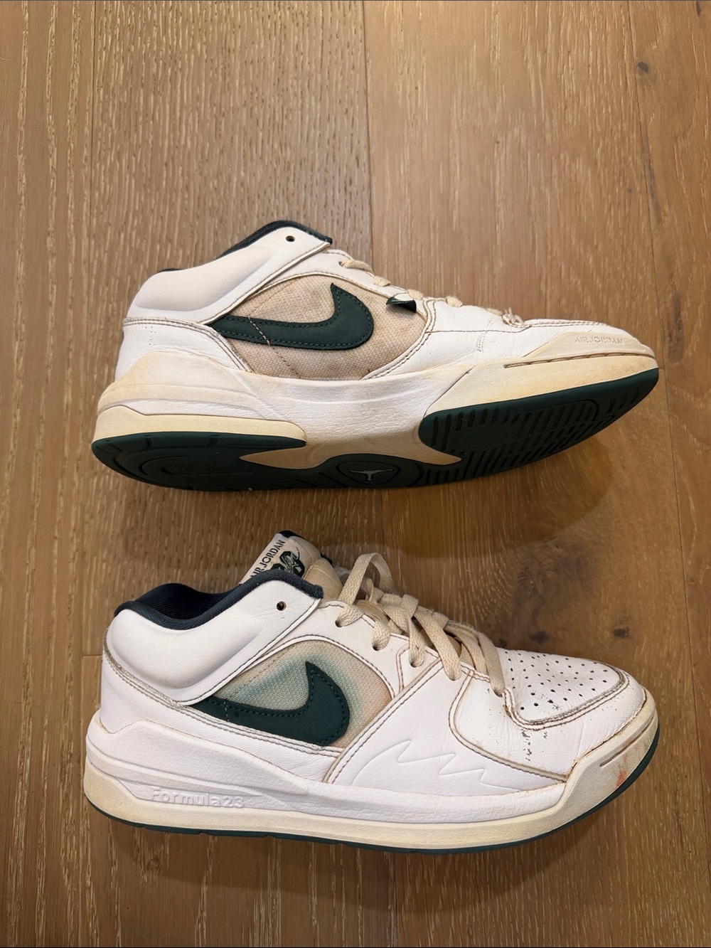 Nike Air Jordan Stadium 90 - big kid 6.5Y / Women’s 8 white with green - Picture 5 of 13